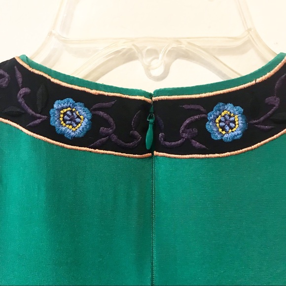 French Connection embroidered dress. - Picture 5 of 5